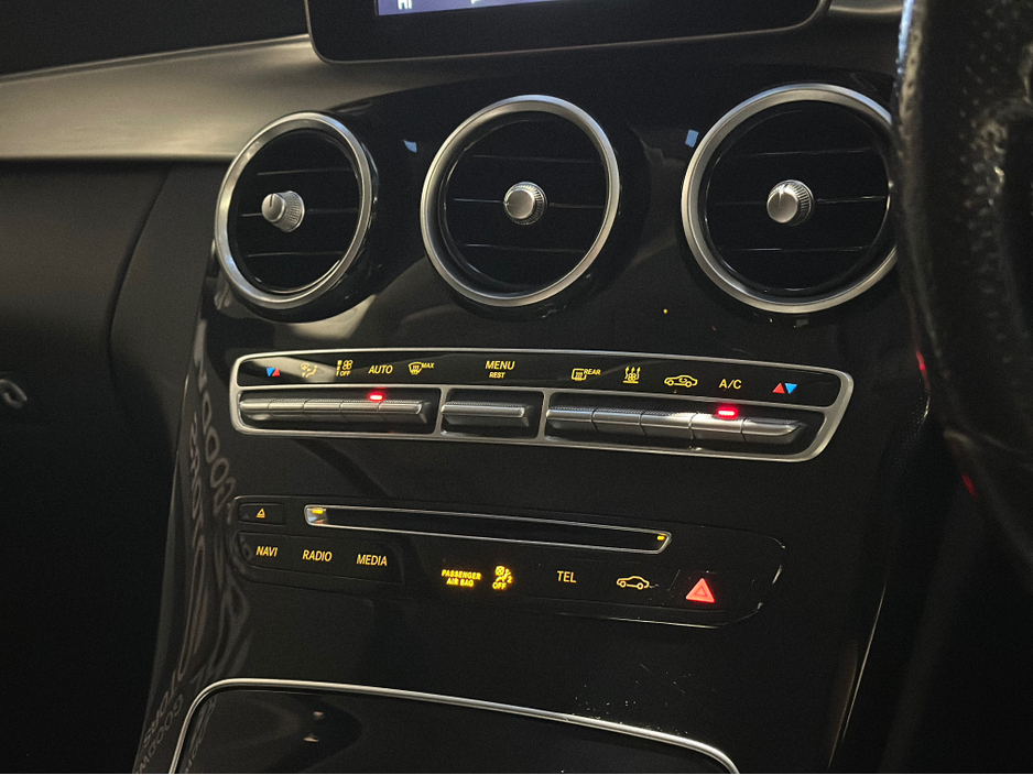 2016 Mercedes-Benz C Class - image 18