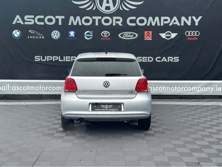 2013 Volkswagen Polo Auto €9,500