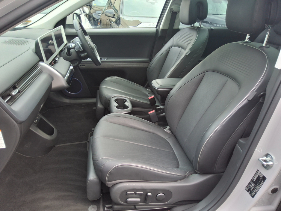 2024 Hyundai Ioniq 5 - image 11