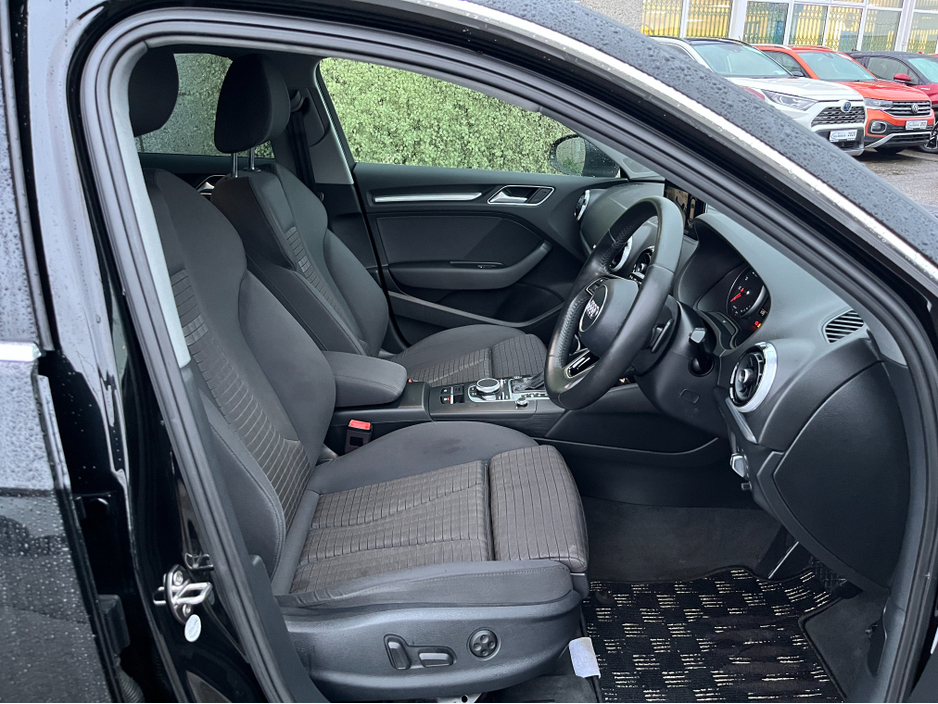2017 Audi A3 SPORT AUTOMATIC 1.4 PETROL //LOW MILES//HIGH SPEC//ELECTRIC DRIVERS SEAT//HEATED SEATS//KEYLESS ENTRY//ADAPTIVE CRUISE CONTROL//REVERSE CAMERA// €17,950