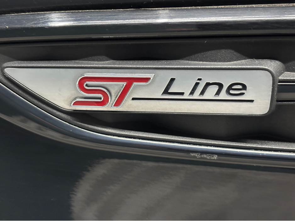 2018 Ford Kuga 1.5 TDCI 120PS FW FWD 4DR ST-LINE €18,500