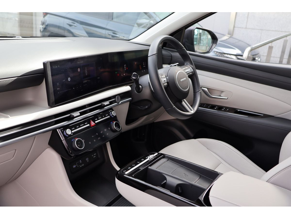 2025 Hyundai Tucson - image 15