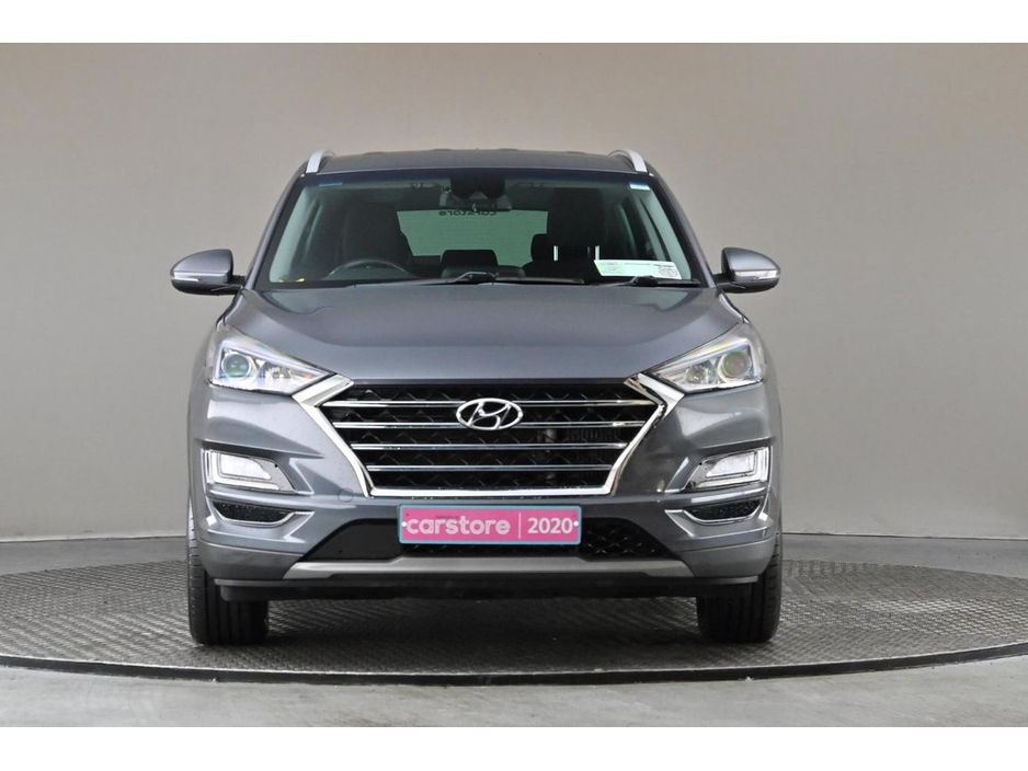 2020 Hyundai Tucson - image 2