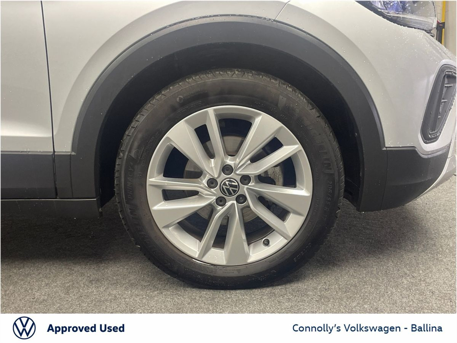 2025 Volkswagen T-Cross - image 16