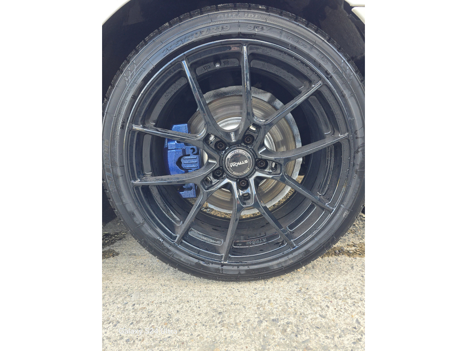 2015 BMW 5 Series - image 13