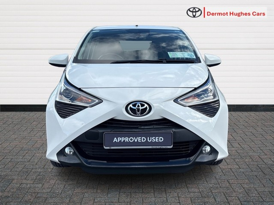 2021 Toyota Aygo - image 5