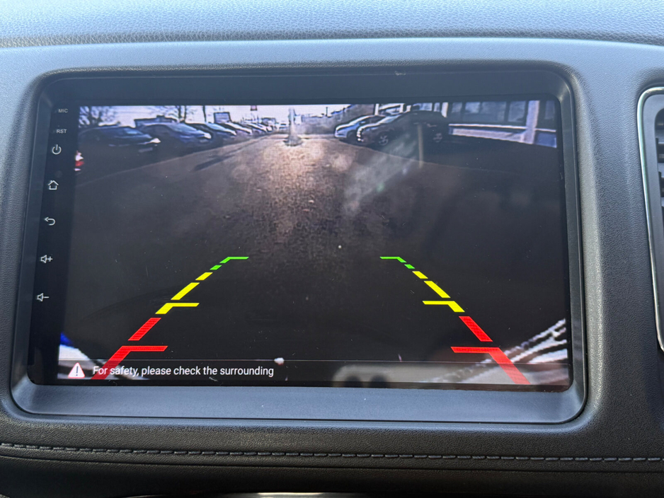 2016 Honda HR-V - image 12