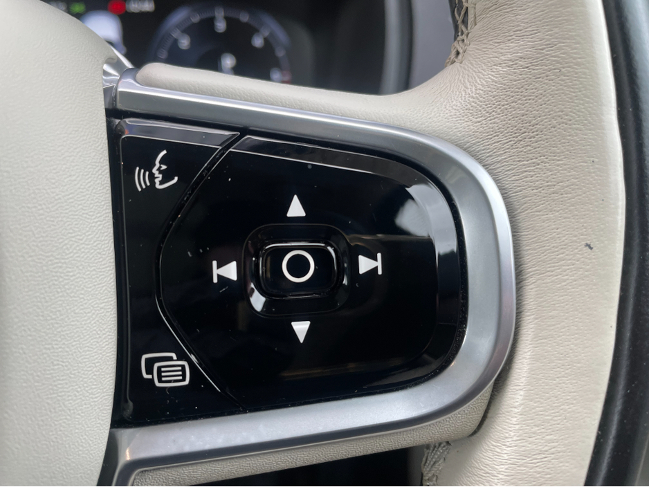 2017 Volvo XC90 D4 FWD INSCRIPTION GT 5DR AUTO €29,750