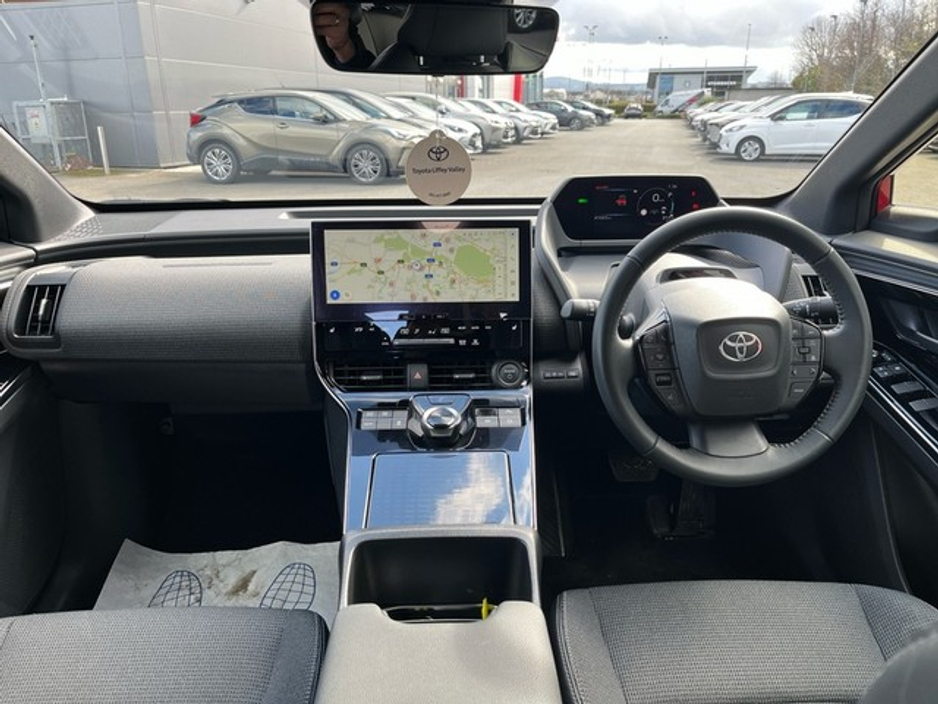 2024 Toyota bZ4X - image 9