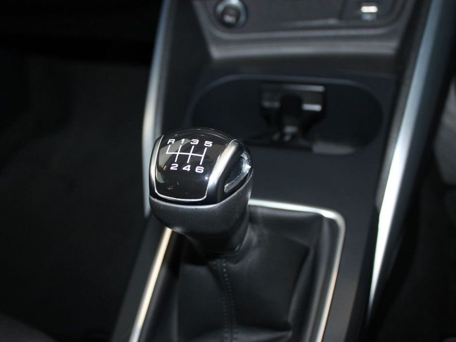 2022 Audi Q2 - image 21