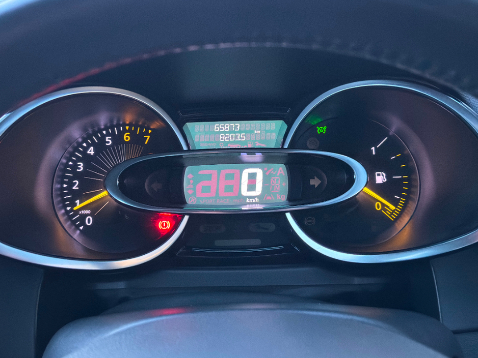 2016 Renault Clio 1.2i Dynamique Nav 5 Door €8,995