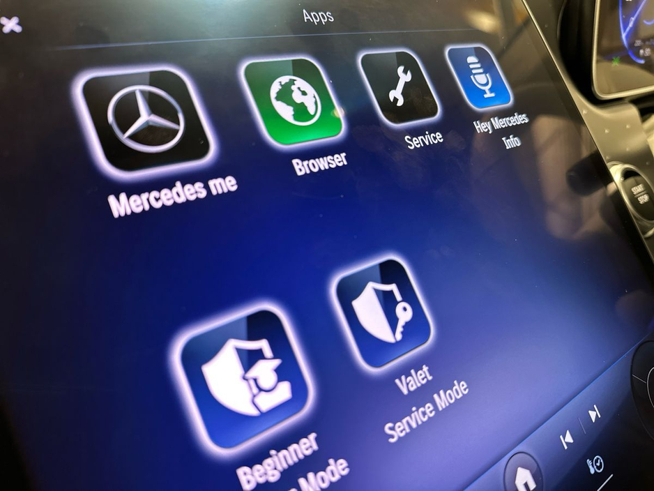 2023 Mercedes-Benz EQE EQE300 €55,900