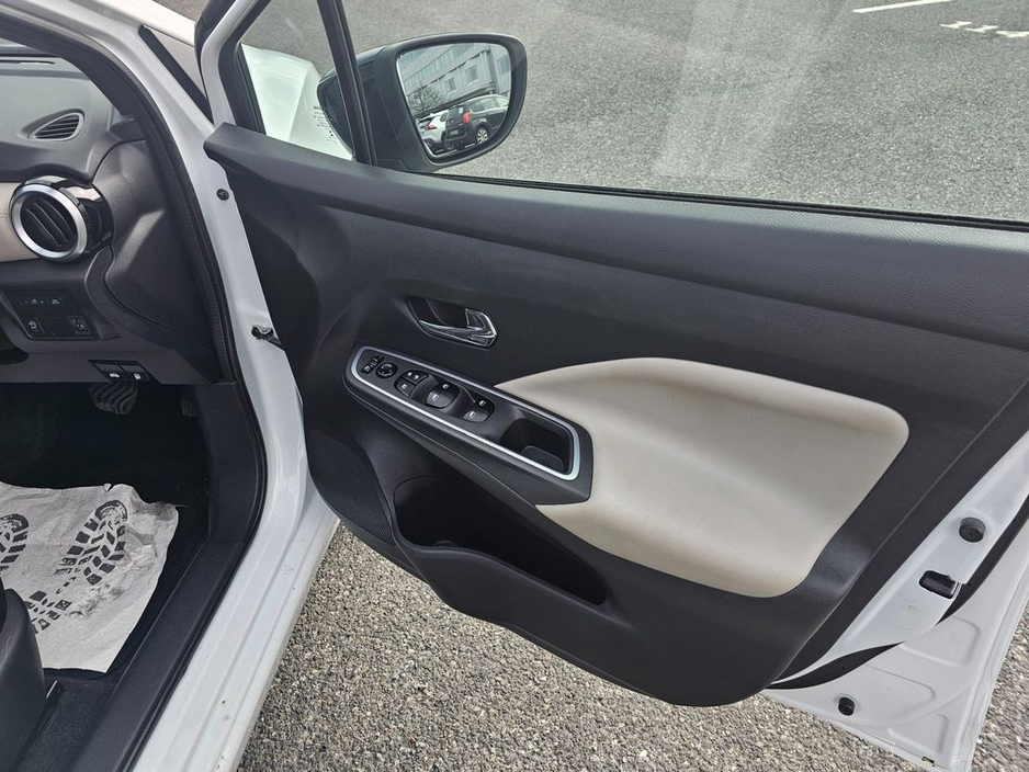 2022 Nissan Micra - image 22