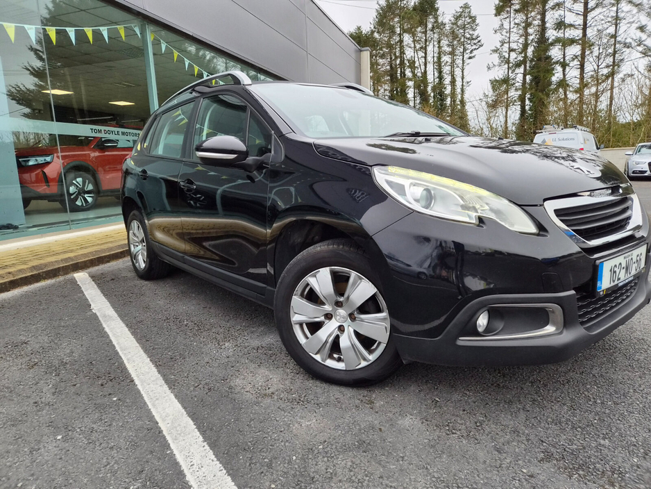 2016 Peugeot 2008 - image 2