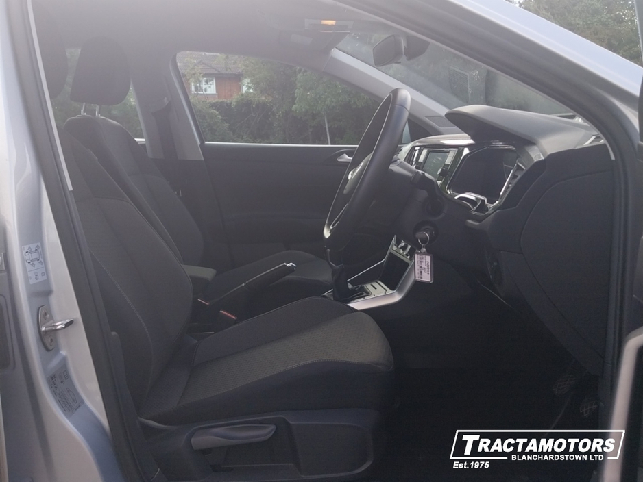 2024 Volkswagen Polo - image 22