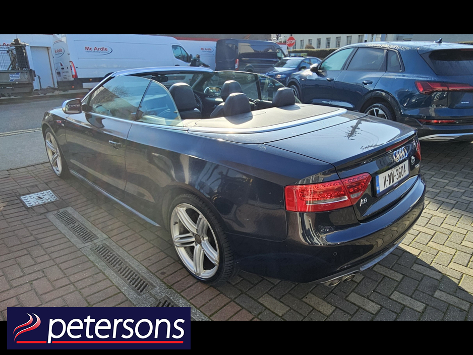 2011 Audi A5 - image 11