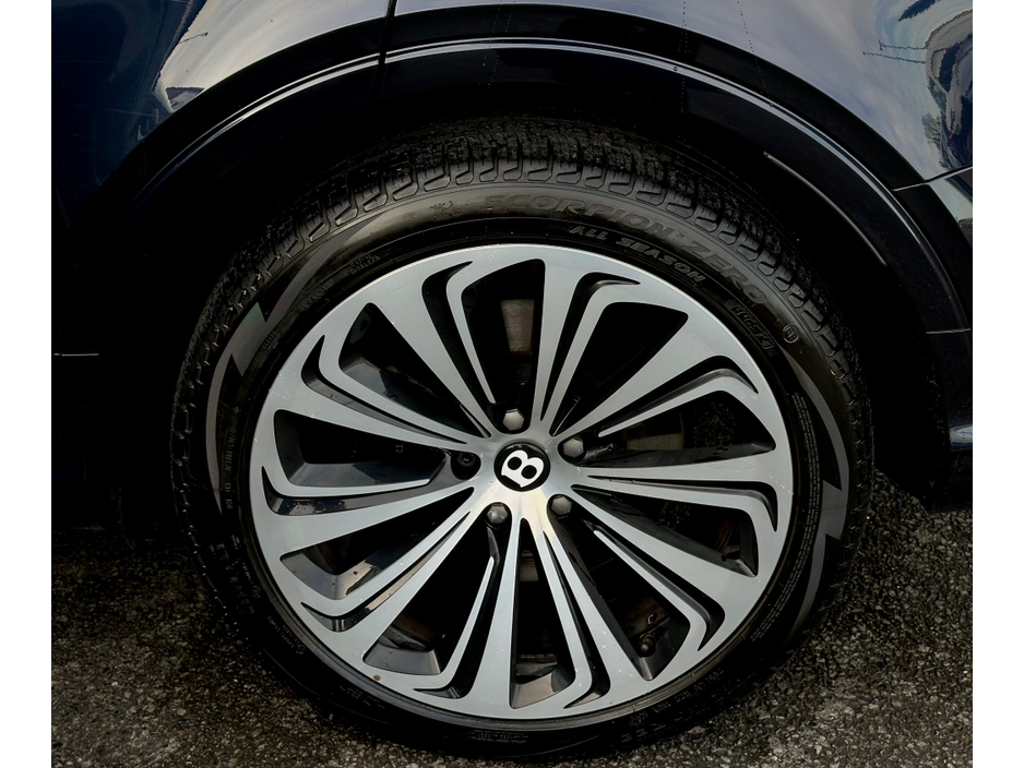 2022 Bentley Bentayga FIRST EDITION