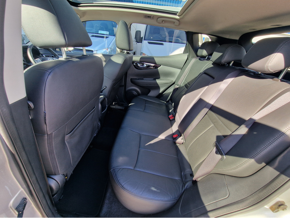 2017 Nissan Qashqai - image 30