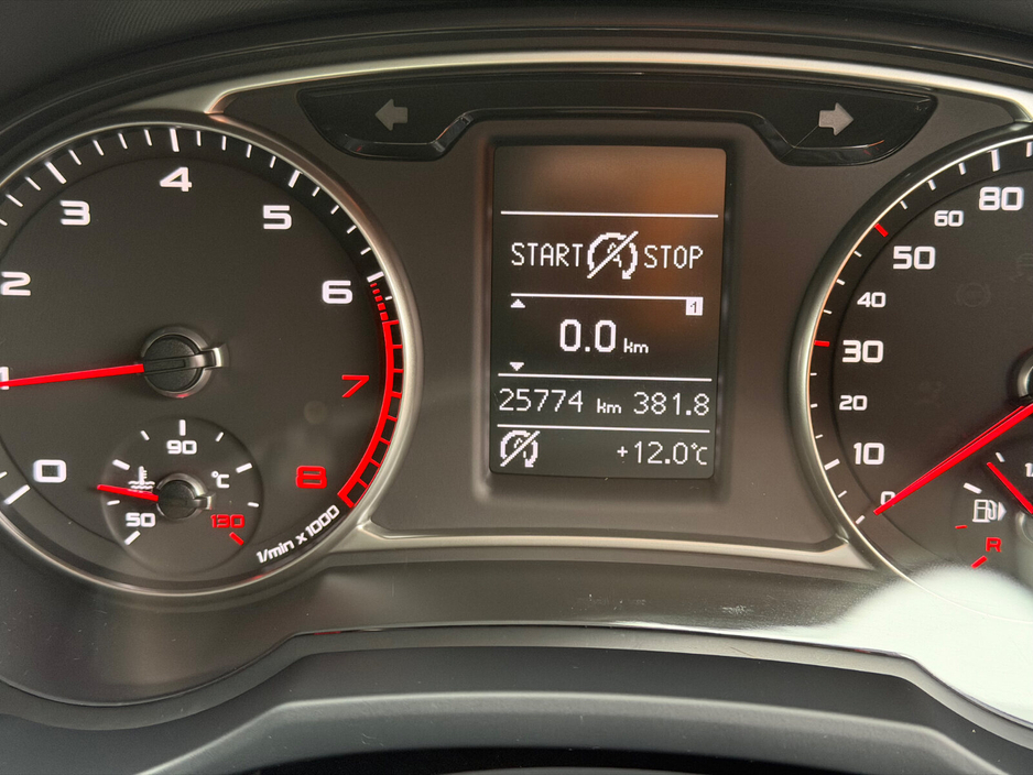 2016 Audi A1 - image 13