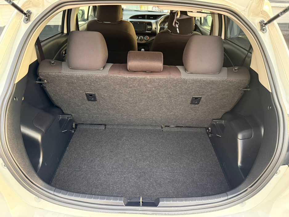 2020 Toyota Yaris  €12,990