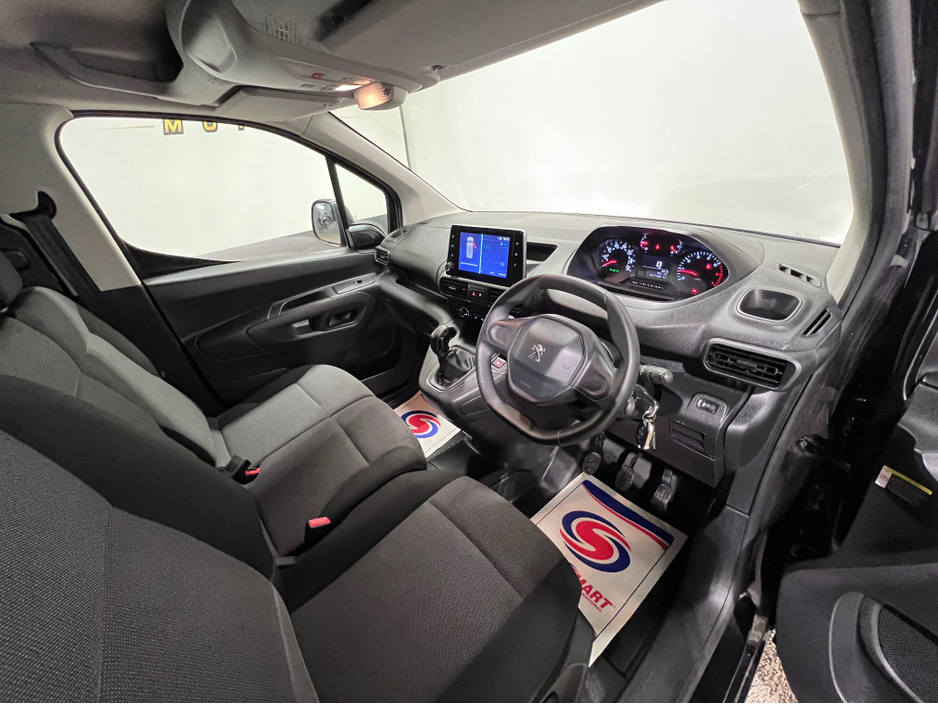 2021 Peugeot Partner PROFESSIONAL L1 B €14,800