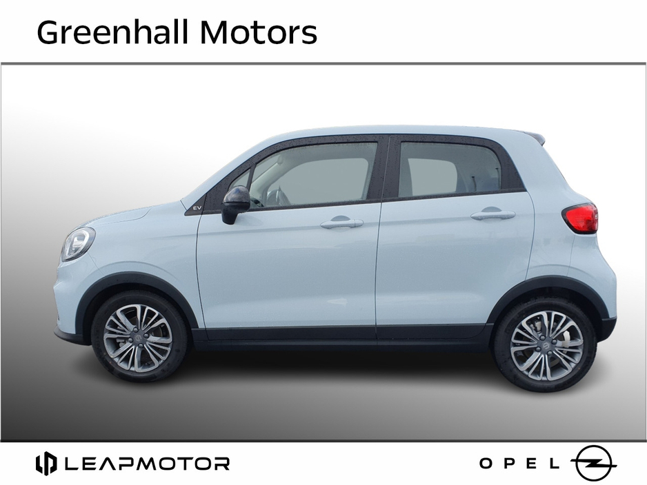 2026 Leapmotor T03 - image 3