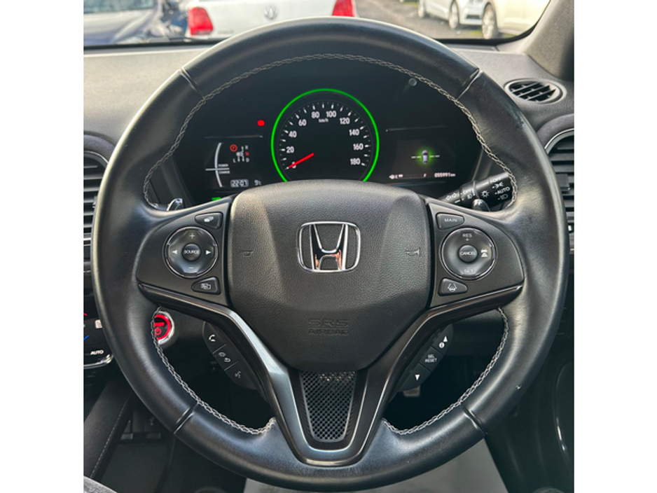 2019 Honda Vezel - image 16