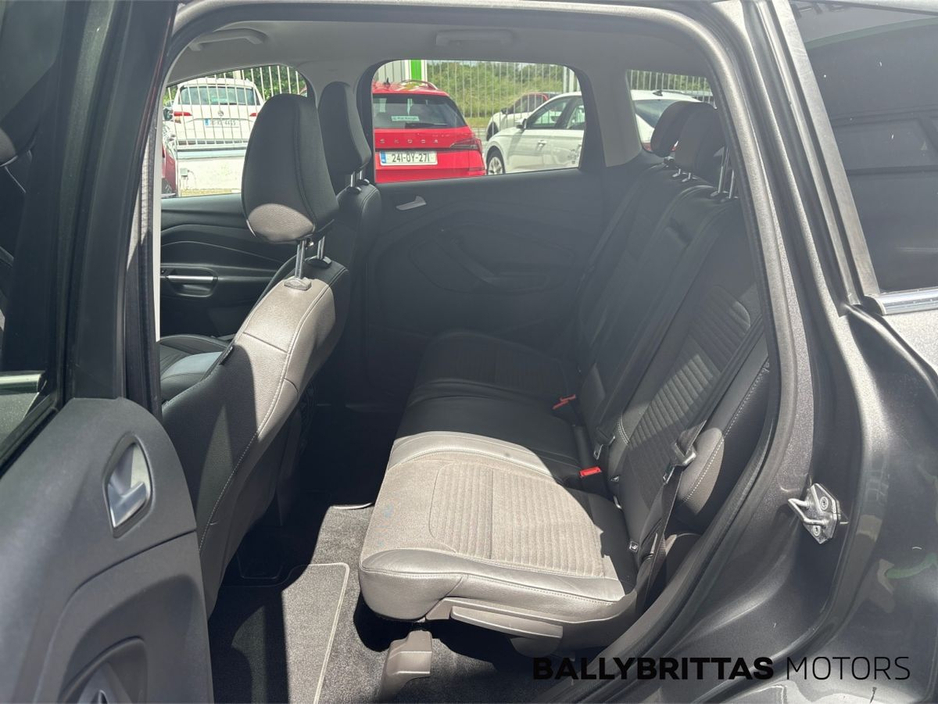 2018 Ford Kuga - image 7