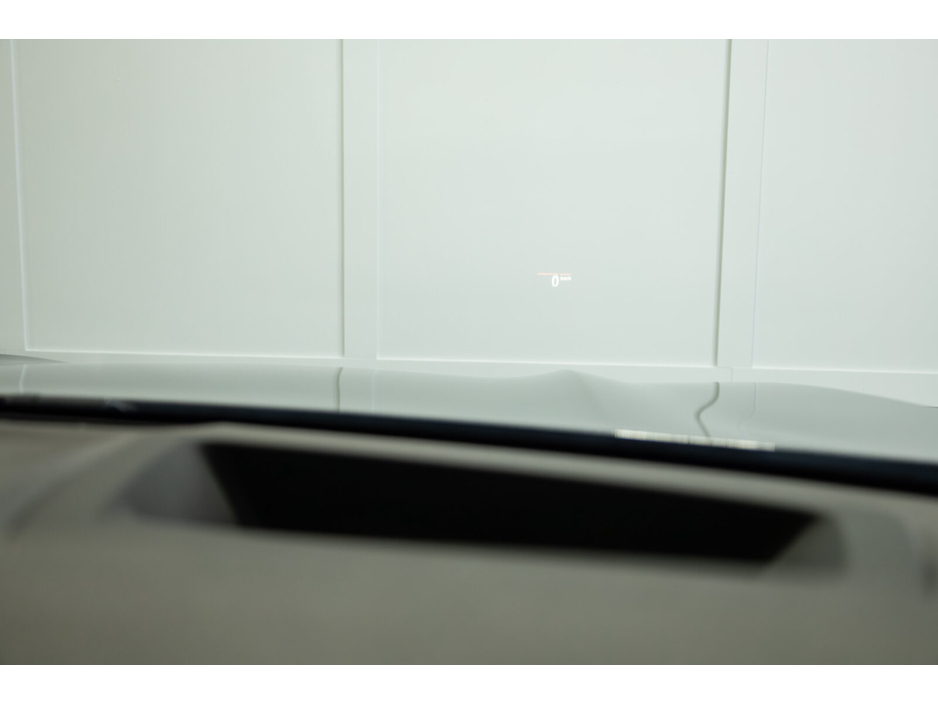 2021 BMW X3 - image 15