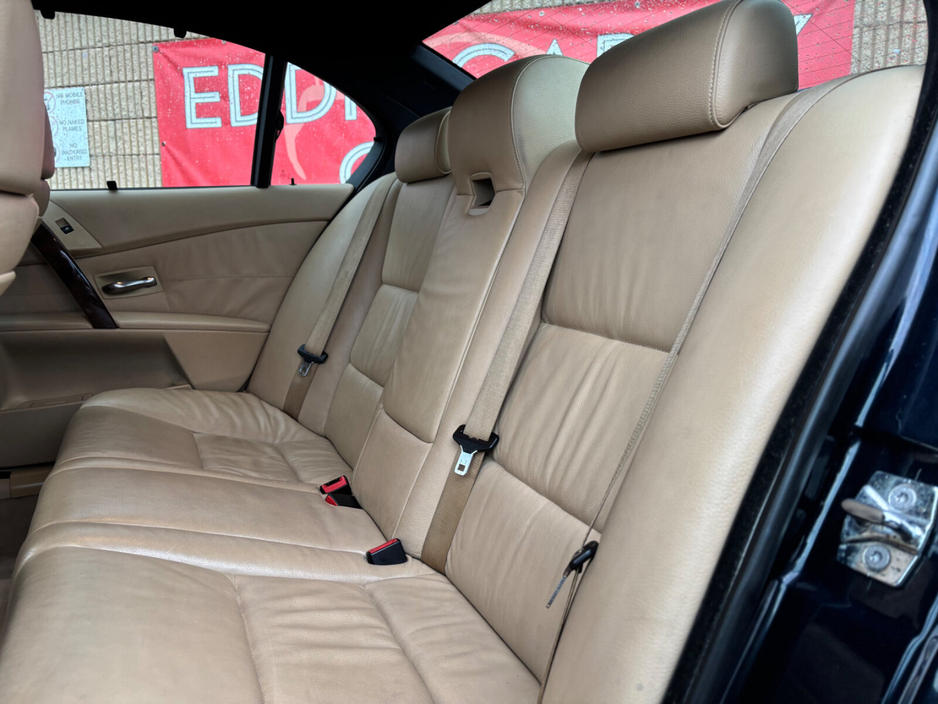 2007 BMW 5 Series - image 15