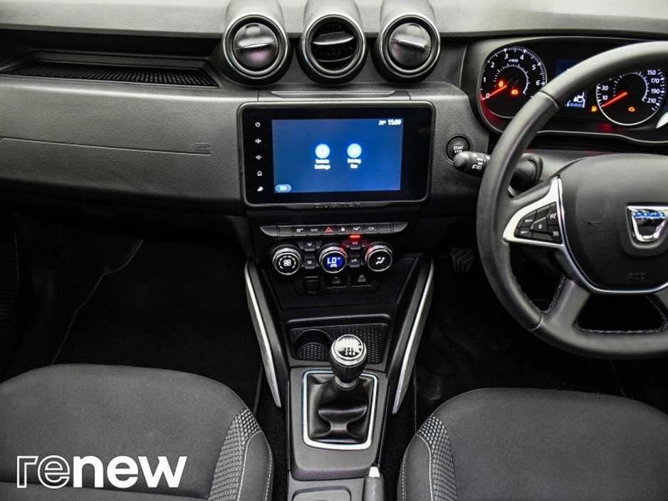 2022 Dacia Duster Prestige Blue dCi 115 4x2 €21,900