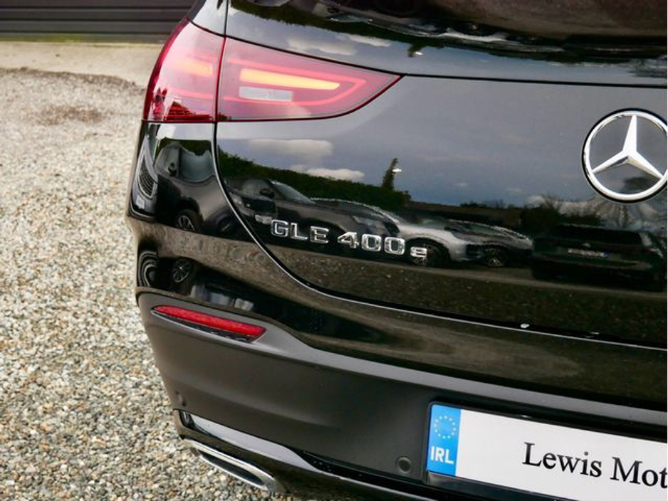 2025 Mercedes-Benz GLE Class - image 13