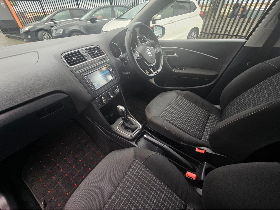 2014 Volkswagen Polo DBA-6RCJZ 5DR AUTO €8,950