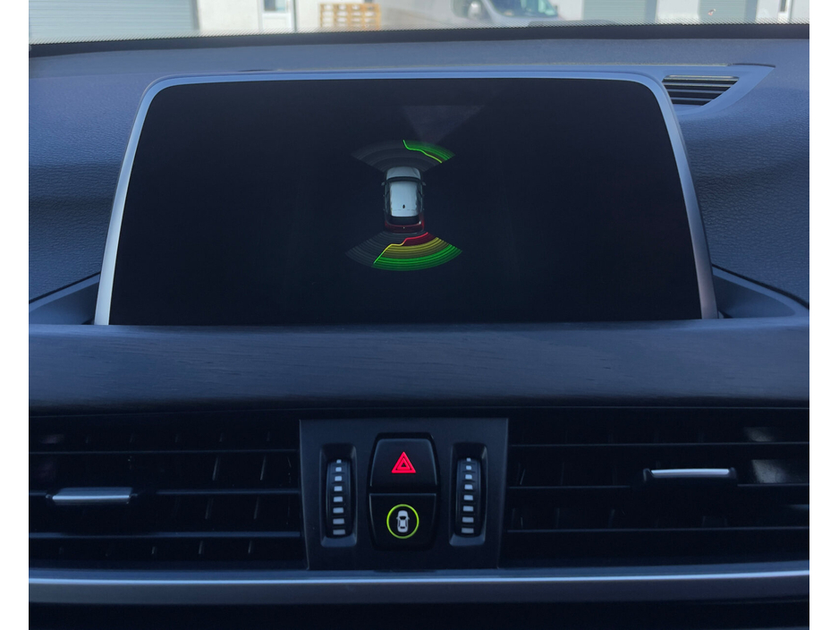 2019 BMW X1 - image 13