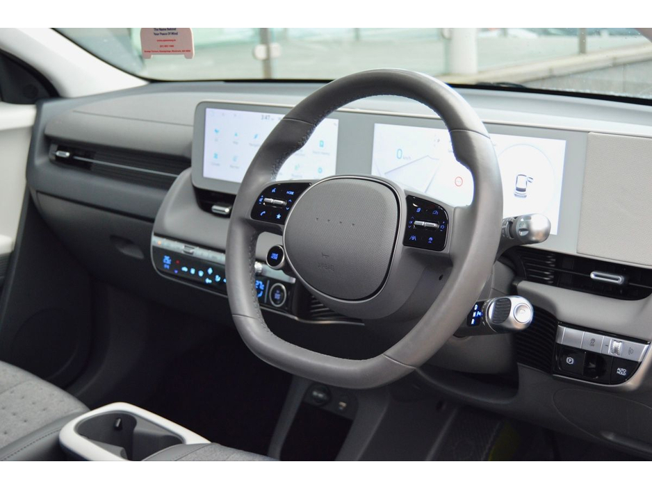 2023 Hyundai Ioniq 5 77kW Executive Plus €33,995