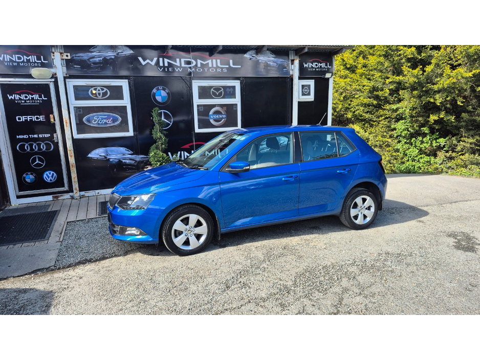 2018 Skoda Fabia - image 4