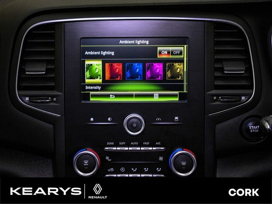 2018 Renault Megane - image 20