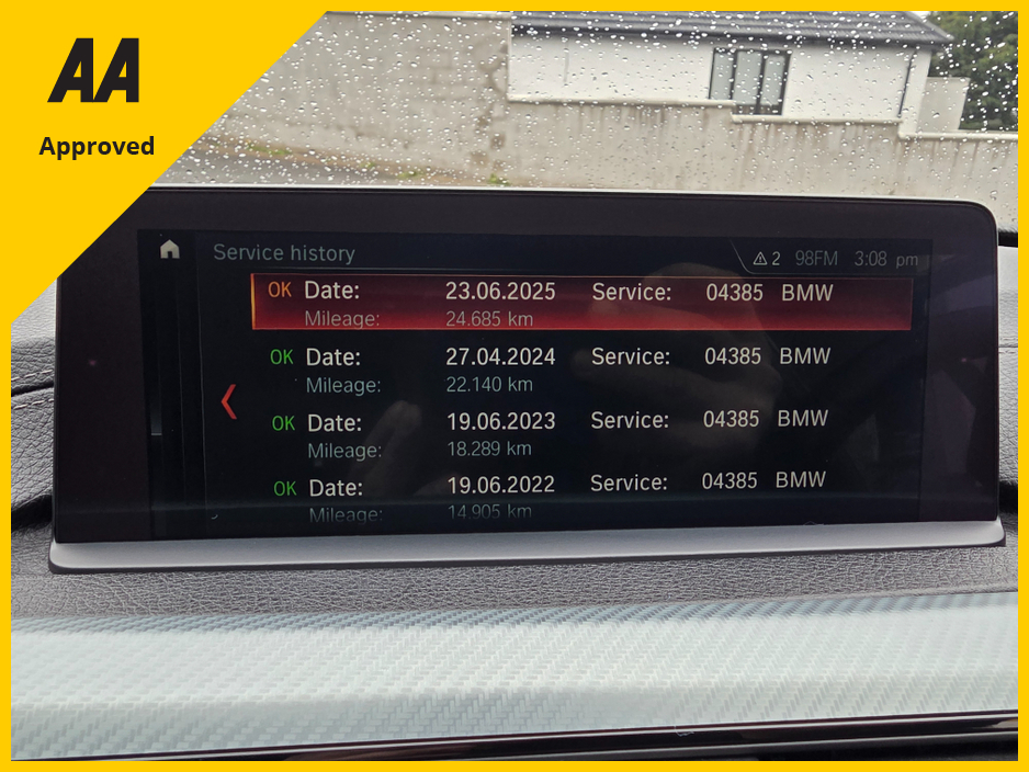 2018 BMW 3 Series - image 20