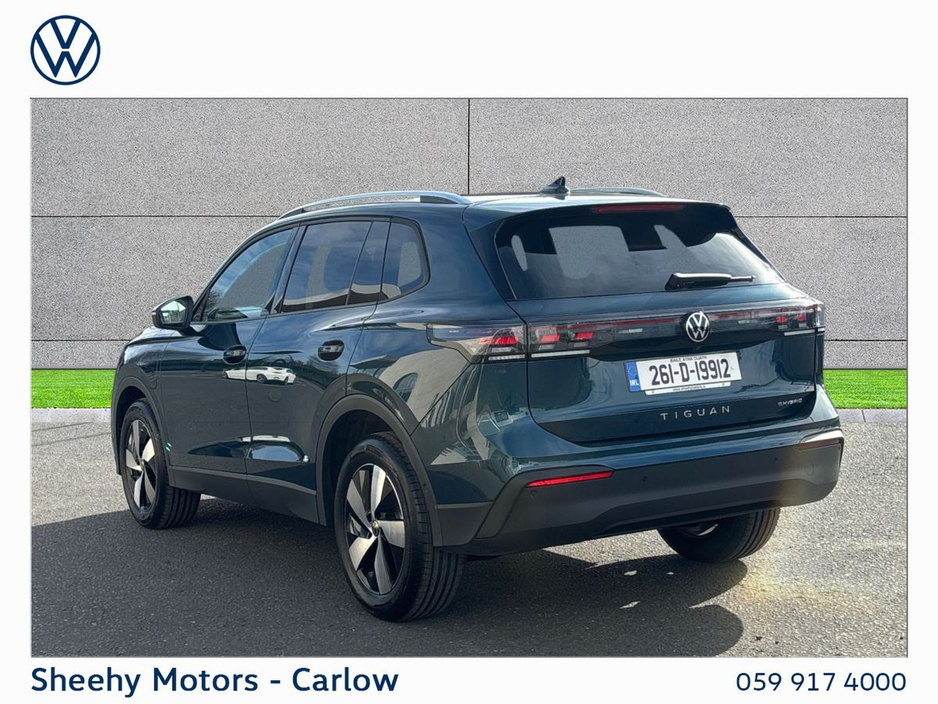 2026 Volkswagen Tiguan - image 3