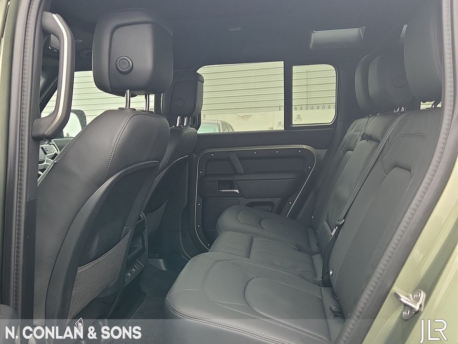 2025 Land Rover Defender 110 PHEV X-DYNAMIC HSE *MAIN LAND ROVER DEALER* €115,950