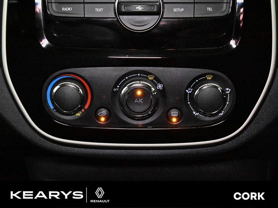 2020 Renault Captur - image 19