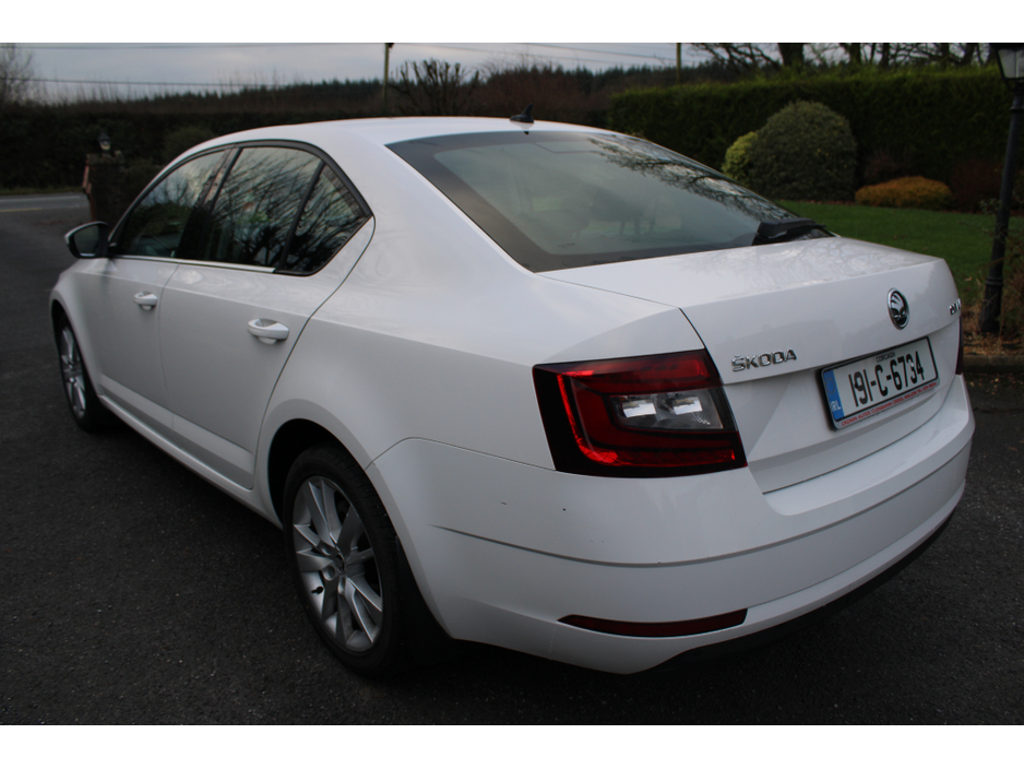 2019 Skoda Octavia STYLE 1.6 TDI 115HP 4DR €14,295