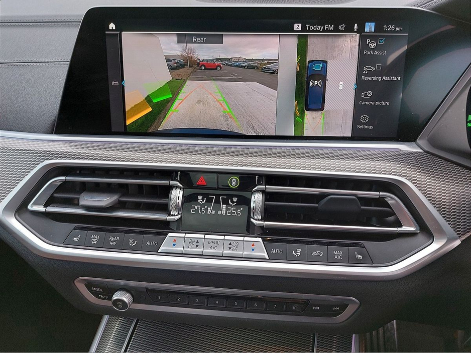 2022 BMW X5 xDrive45e xLine M Sport €64,995