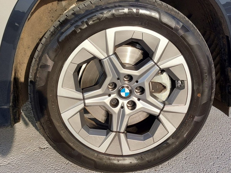 2023 BMW X1 - image 14