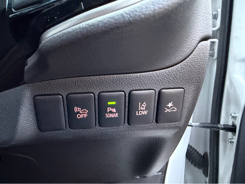 2019 Mitsubishi Outlander - image 20