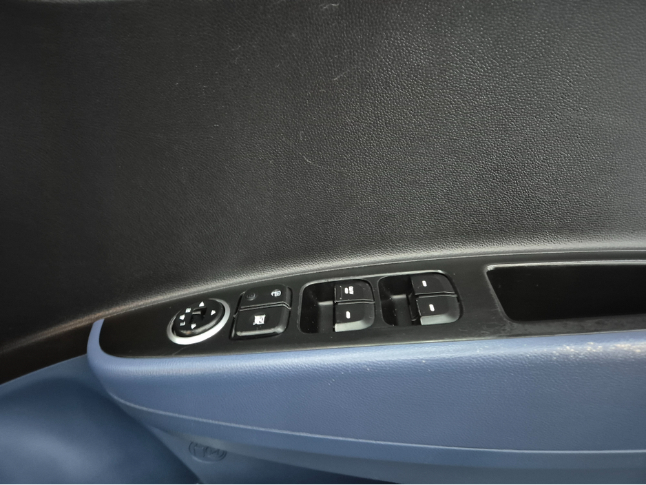 2014 Hyundai i10 1.0 PETROL PREMIUM 5DR €6,950