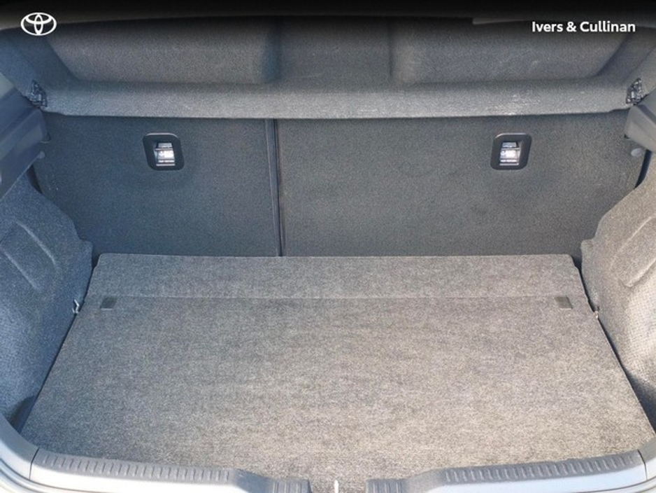 2018 Toyota Auris AURIS 1.2 D-4T LUNA SPORT €17,950