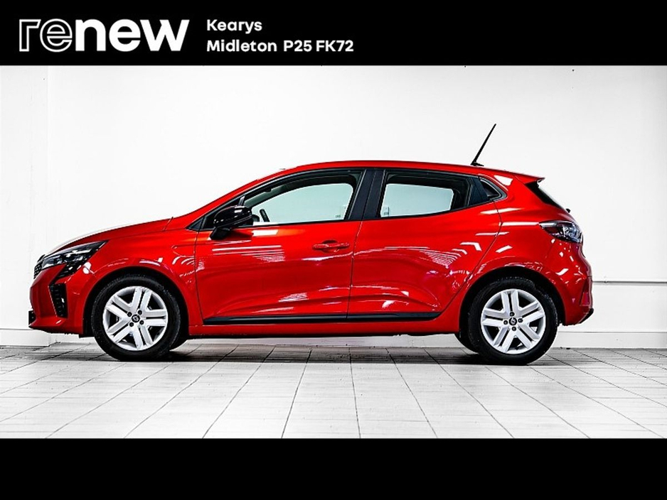 2025 Renault Clio - image 7