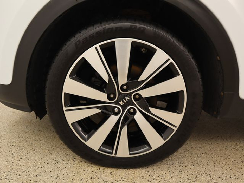 2017 Kia Sportage - image 17