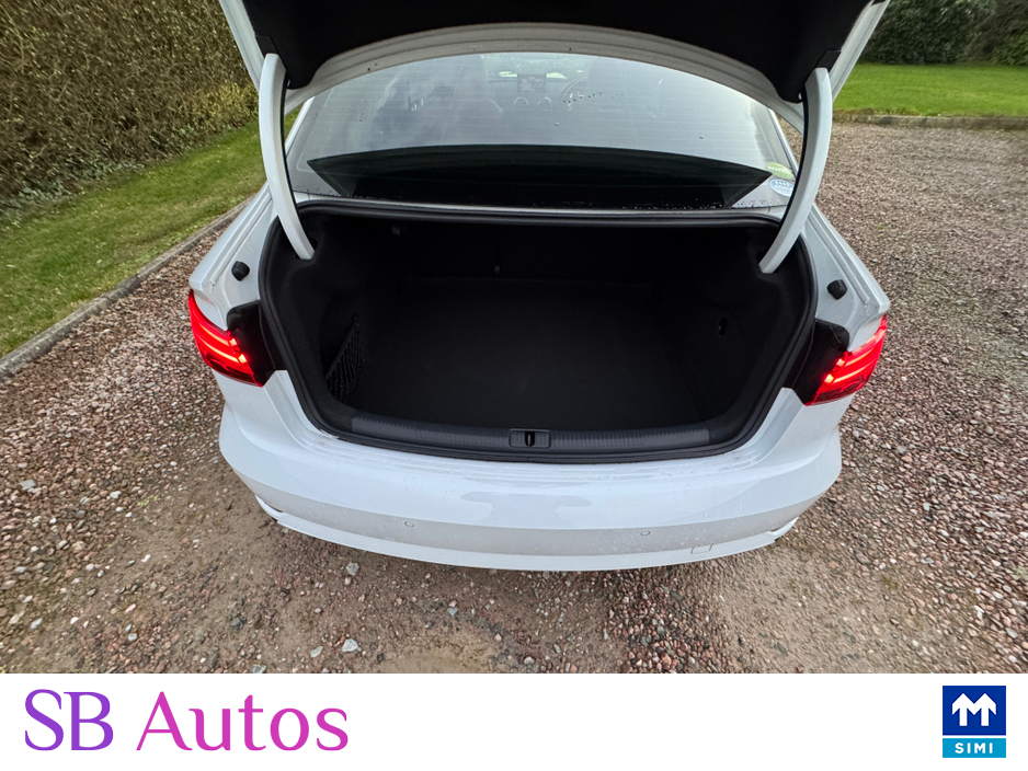 2017 Audi A3 Saloon 171 Audi A3 Sport S Tronic 1.4 TFSI €20,995